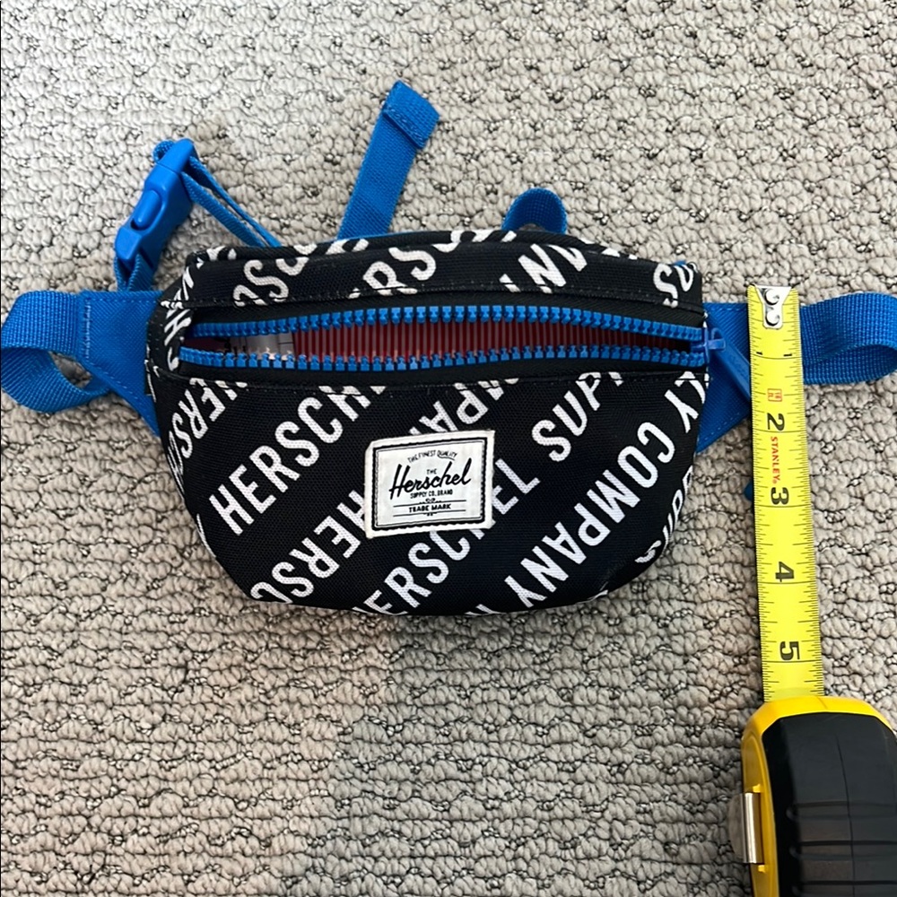 Herschel Supply Company Black and Blue Waist Bag - Picture 5 of 5